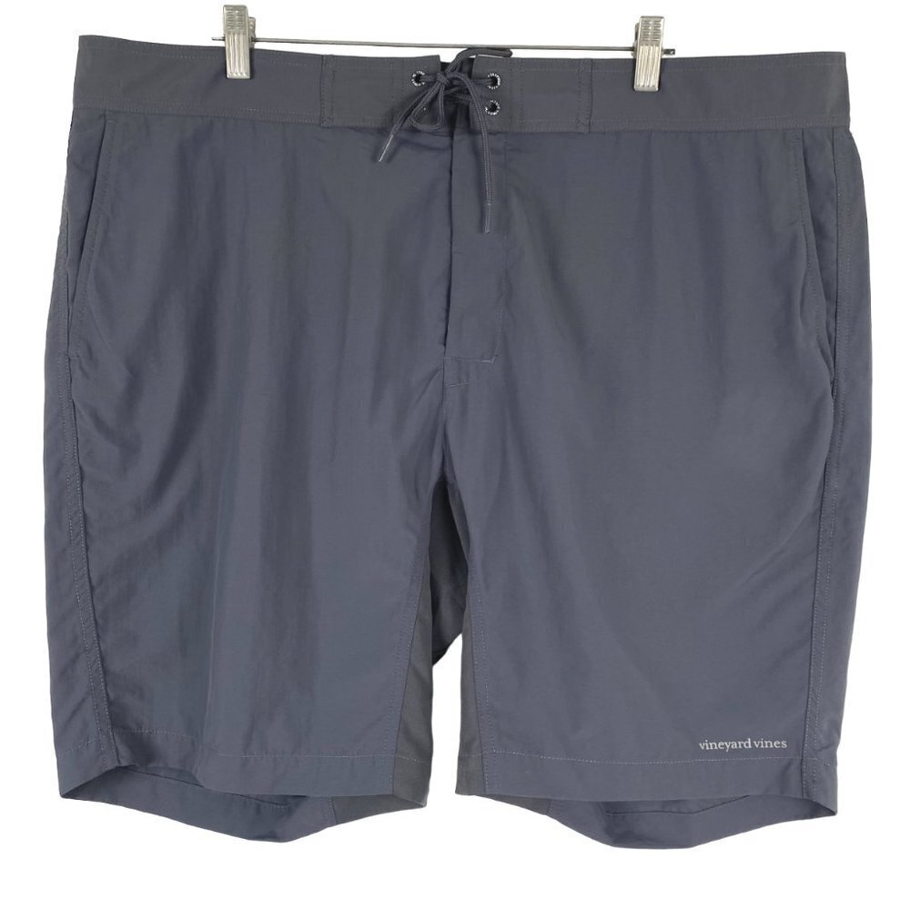 Vineyard Vines Wavebreaker Shorts Men's Size‎ 42 Gray Solid Nylon SS-1723